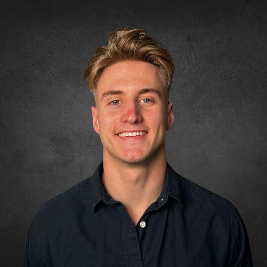 Tom